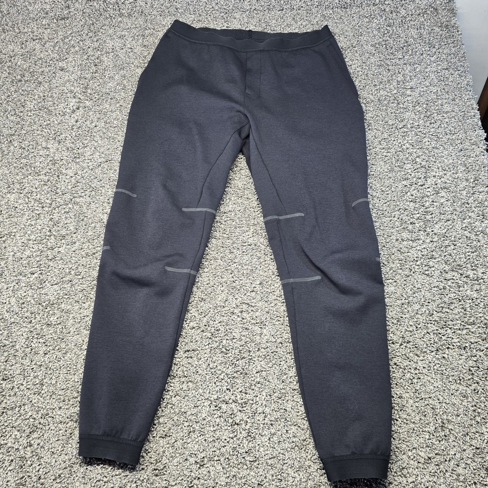 Lululemon Diffract Joggers Men Size Large‎ 30" Inseam Black